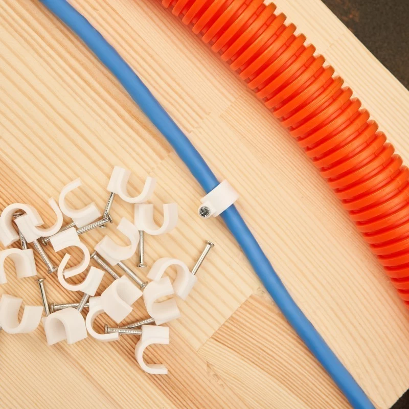 Крепеж кабеля круглый 9мм, белый (20 шт/уп) REXANT