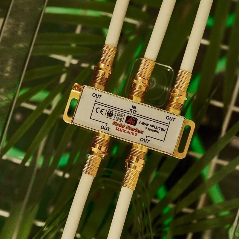 Делитель ТВх4 под F-разъем, 5-1000МГц, Gold (5 F-разъемов в комплекте) REXANT